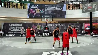 开云体育登入-皇家马德里迎欧篮联关键赛,清晨内部沟通,更衣室稳定,心理建设被强调