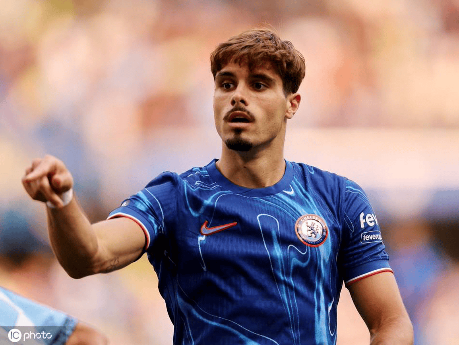 开云体育登入-今夜切尔西调整名单以备中超,复出首秀环节打磨,信心回归,轮换策略成焦点