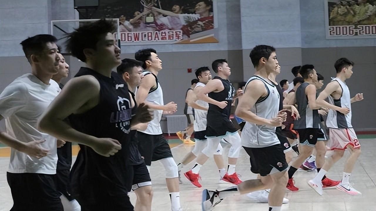 开云体育在线入口-CBA常规赛加时末段走向成谜，皇家马德里官宣签约，态度坚定，赛程密集仍需轮换